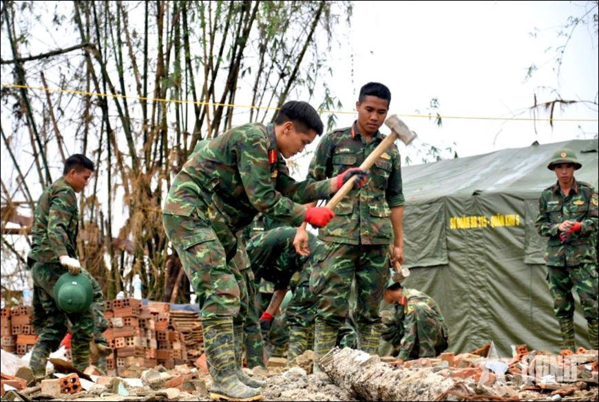 Thủ tướng biểu dương Quân đội và các lực lượng thực hiện thắng lợi “Chiến dịch Quang Trung”